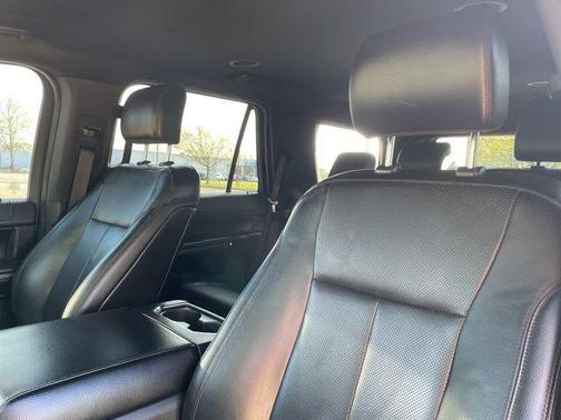 Stone Gray Metallic 2018 Ford Expedition XLT