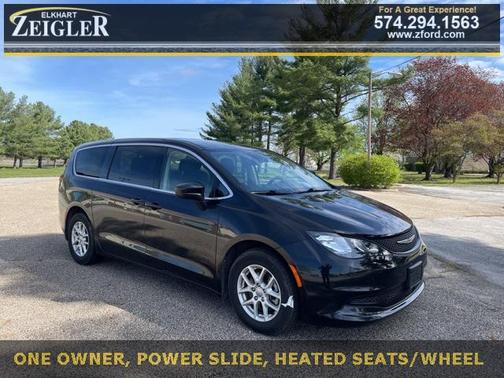 2023 Chrysler Voyager LX