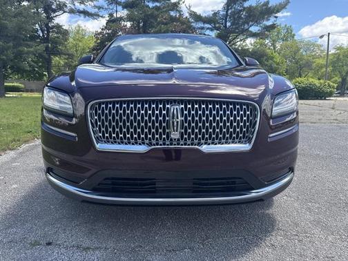 2021 Lincoln Nautilus Reserve