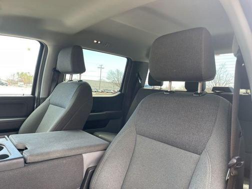 White Metallic 2025 Ford F-150 XLT