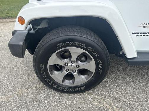 2017 Jeep Wrangler Unlimited Sahara