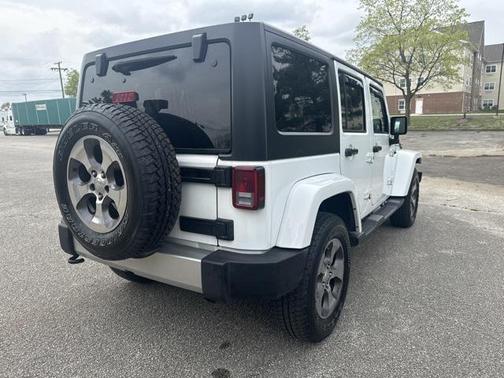 2017 Jeep Wrangler Unlimited Sahara