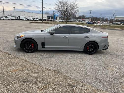 2023 Kia Stinger GT2