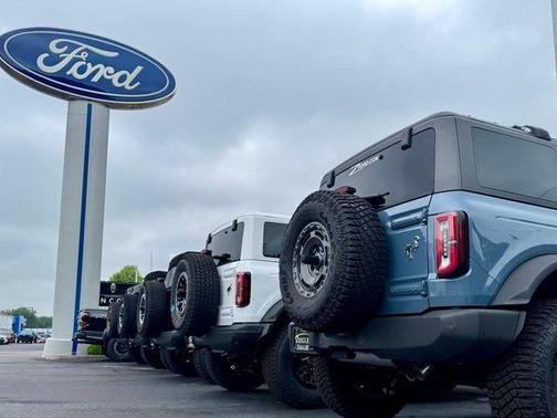 2023 Ford Bronco Outer Banks