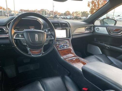 2017 Lincoln Continental Reserve