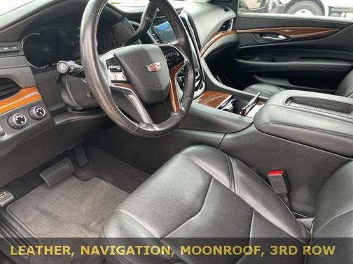 2018 Cadillac Escalade Luxury