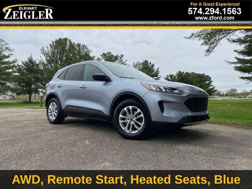 Blue Silver Metallic 2022 Ford Escape SE
