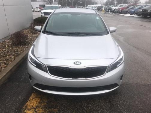 Silky Silver 2018 Kia Forte LX