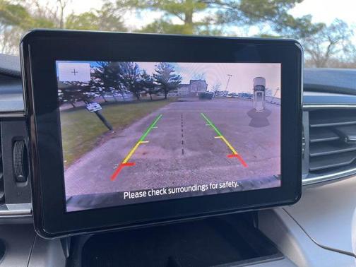 Agate Black Metallic 2023 Ford Explorer XLT