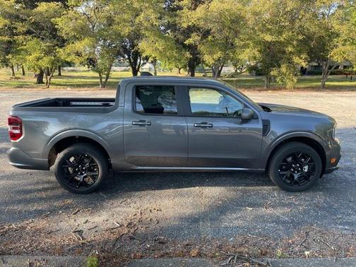 2025 Ford Maverick Lobo