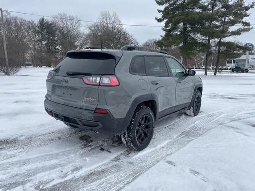 2022 Jeep Cherokee X 4x4