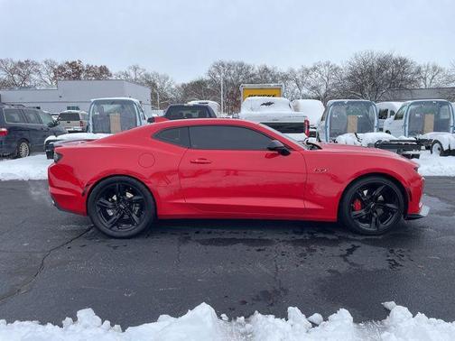 2023 Chevrolet Camaro RWD Coupe LT1