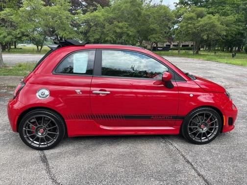 2017 FIAT 500 Abarth