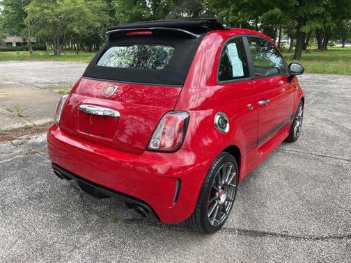 2017 FIAT 500 Abarth