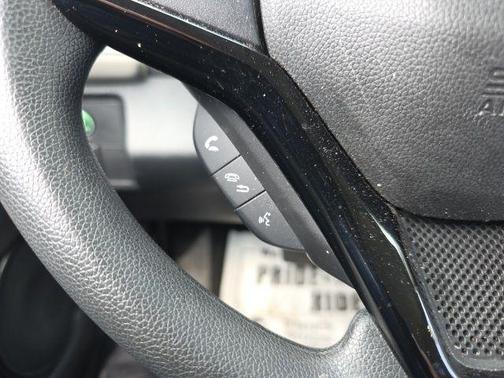 Silver 2021 Honda HR-V LX