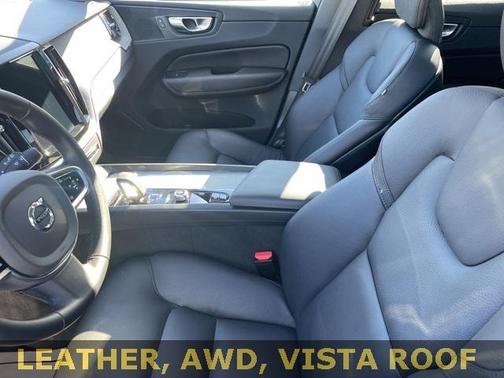 2025 Volvo XC60 B5 Plus