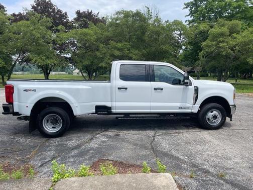 2024 Ford F-350 XLT