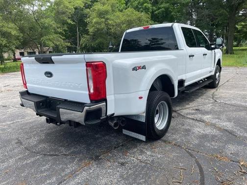 2024 Ford F-350 XLT