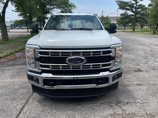 2024 Ford F-350 XLT