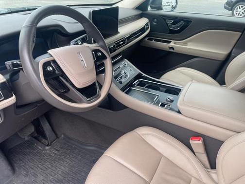 2022 Lincoln Aviator Reserve AWD