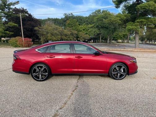 2024 Honda Accord Hybrid Base