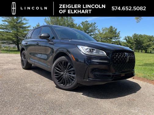Black Metallic 2025 Lincoln Corsair Reserve