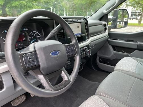 2023 Ford F-250 XLT