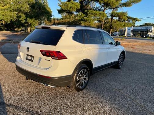 2020 Volkswagen Tiguan 2.0T SE 4MOTION