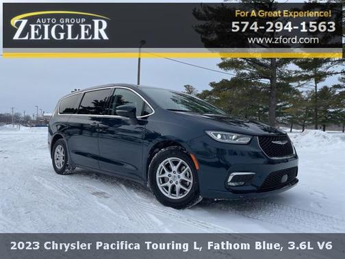 2023 Chrysler Pacifica Touring L