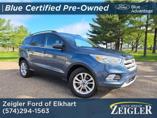 Blue Metallic 2018 Ford Escape SE