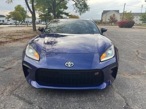 2023 Toyota GR86 Premium