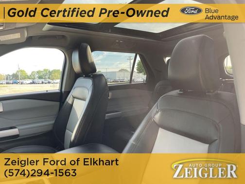 Black Metallic 2024 Ford Explorer XLT