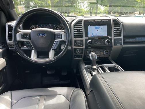 2017 Ford F-150 Platinum