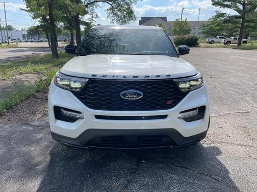 2022 Ford Explorer ST