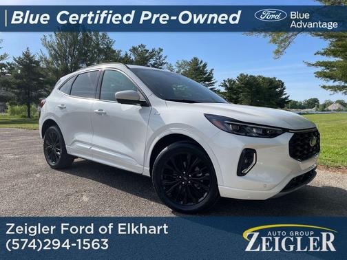 White Metallic 2023 Ford Escape ST-Line Elite