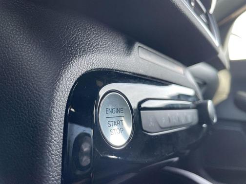 White Metallic 2023 Ford Escape ST-Line Elite