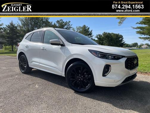 White Metallic 2023 Ford Escape ST-Line Elite