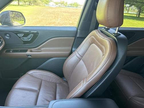 2023 Lincoln Aviator Reserve AWD