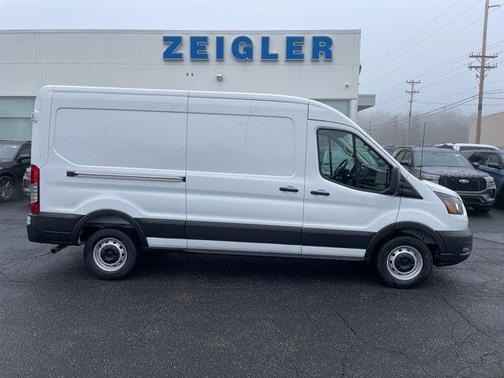 Oxford White 2026 Ford Transit-250 Base