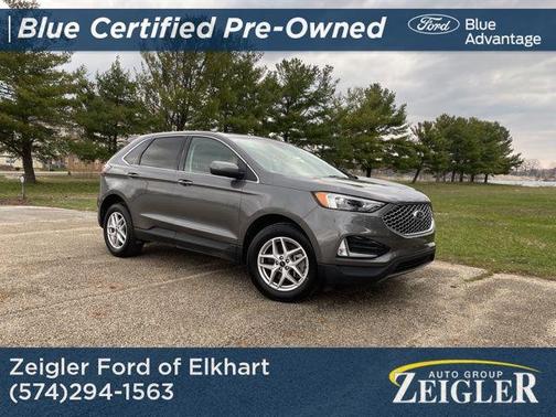Carbonized Gray Metallic 2023 Ford Edge SEL