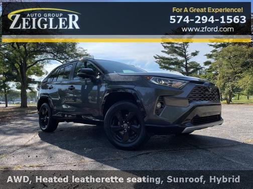 2020 Toyota RAV4 Hybrid SE
