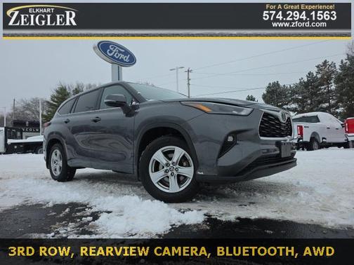 2024 Toyota Highlander LE