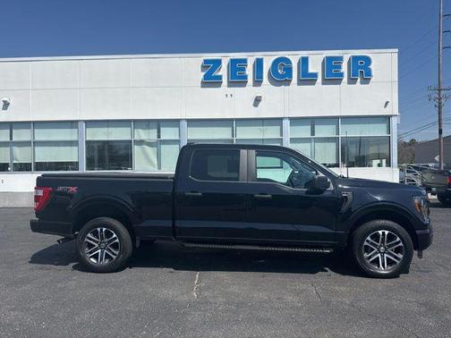 Black Metallic 2023 Ford F-150 XL