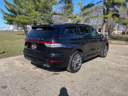 2025 Lincoln Aviator Premiere