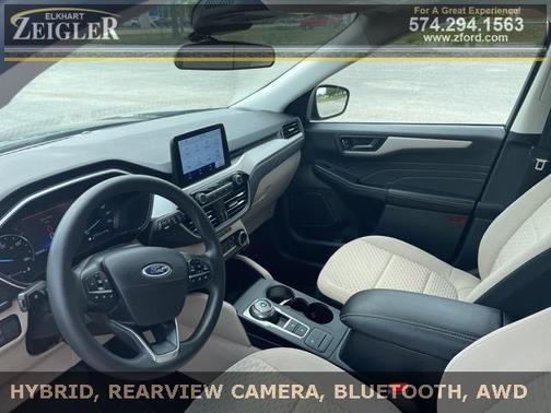 2022 Ford Escape SE