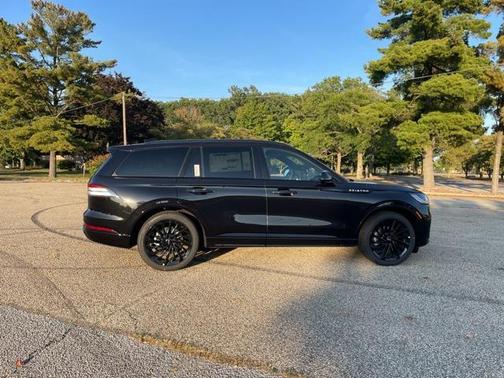 2025 Lincoln Aviator Reserve AWD