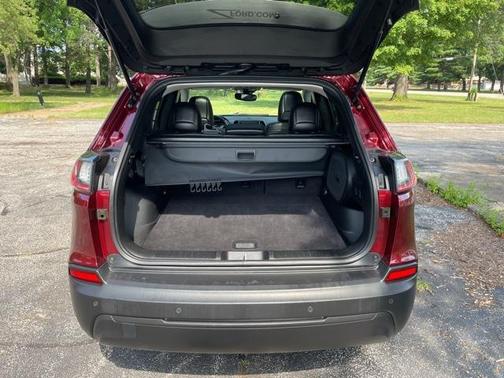 2021 Jeep Cherokee Altitude