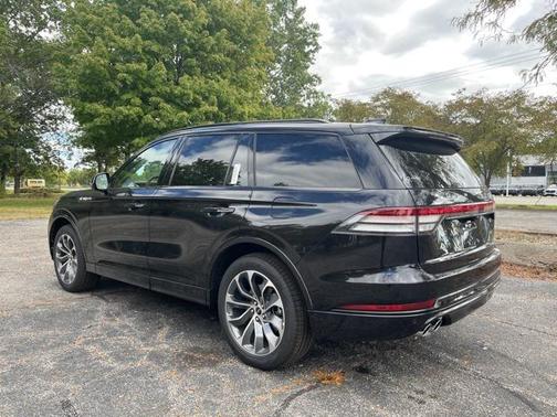 2025 Lincoln Aviator Premiere