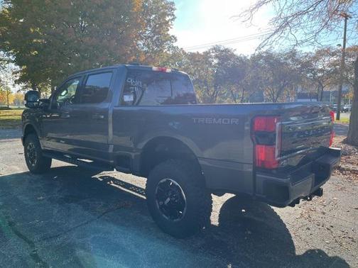 2026 Ford F-250 Platinum