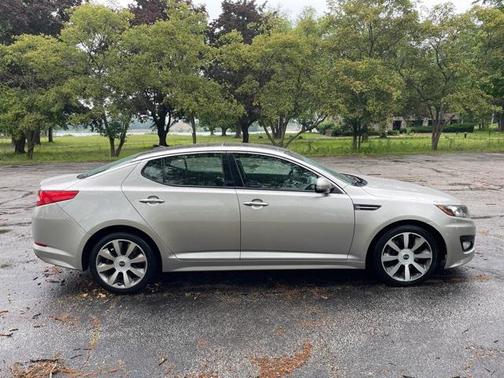 2012 Kia Optima SX